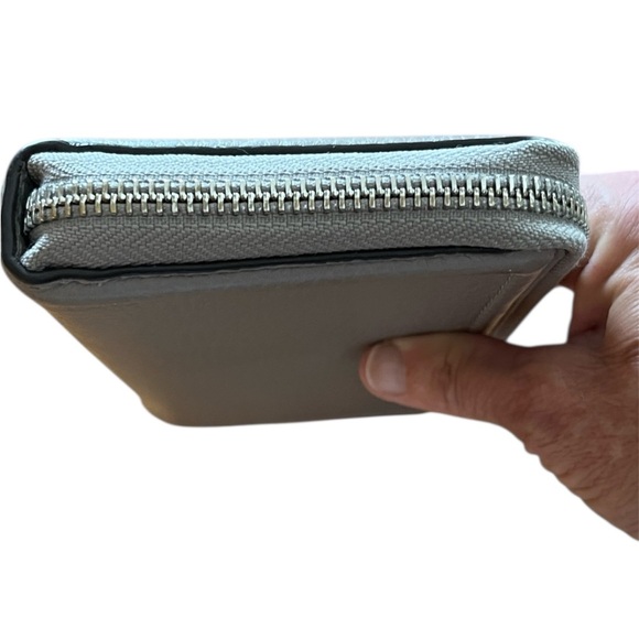 Michael Kors Zip-Around Wallet - Picture 6 of 6